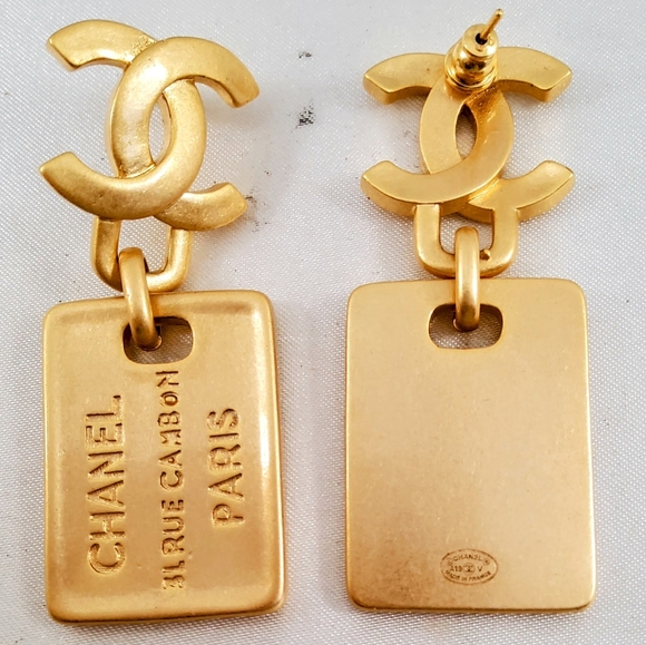 DESIGNER-STYLE GOLD TONE DANGLING EARRINGS - Picture 3 of 10